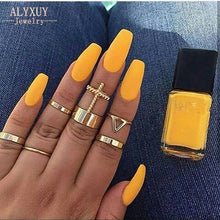 Cross finger ring set