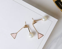 Fashion Triangle Geometric