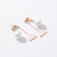 Fashion Triangle Geometric